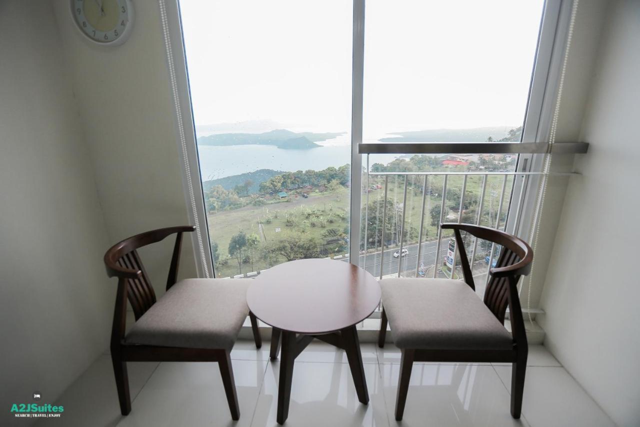 A2Jsuites Bedroom Taal View Luxury Smart Home Suite Near Skyranch Tagaytay City Esterno foto